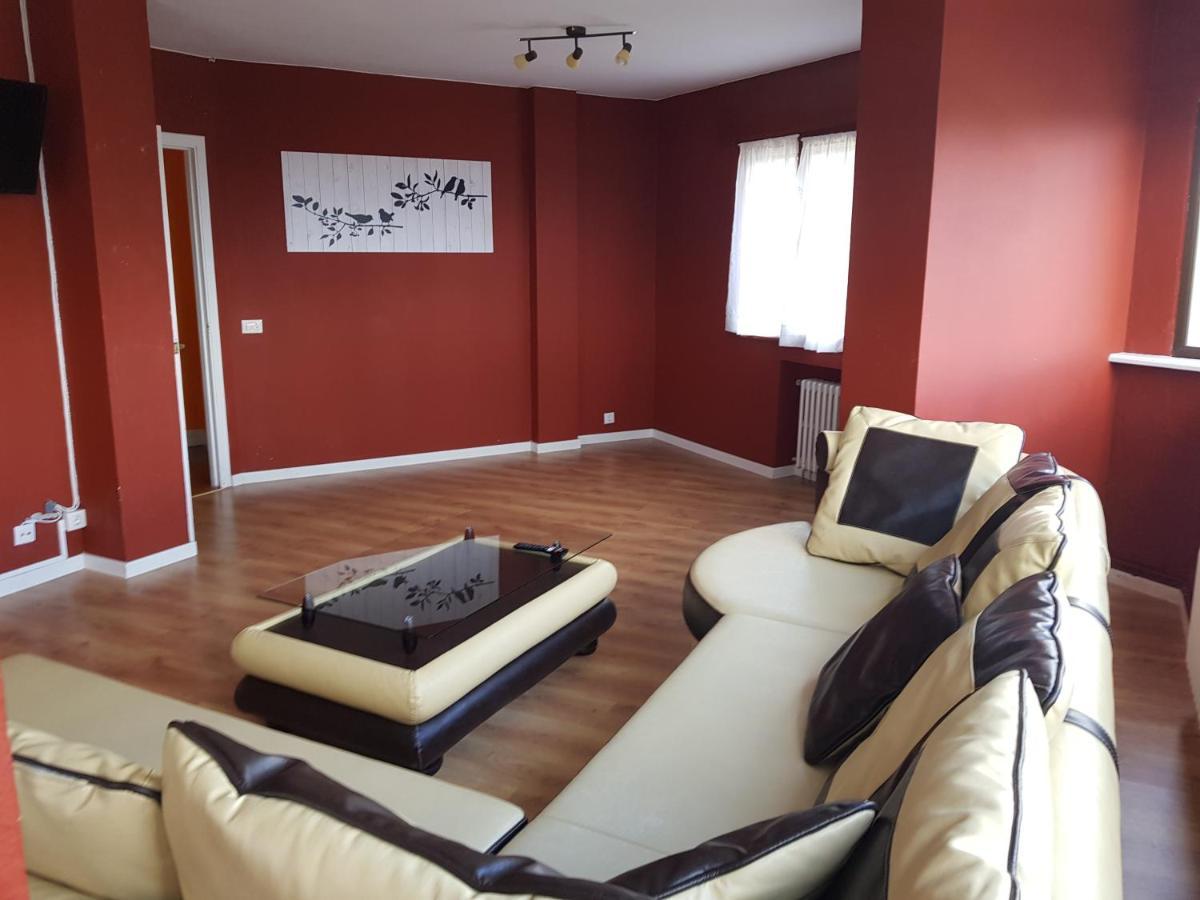 Apartamentos Halcon Ribadeo Luaran gambar