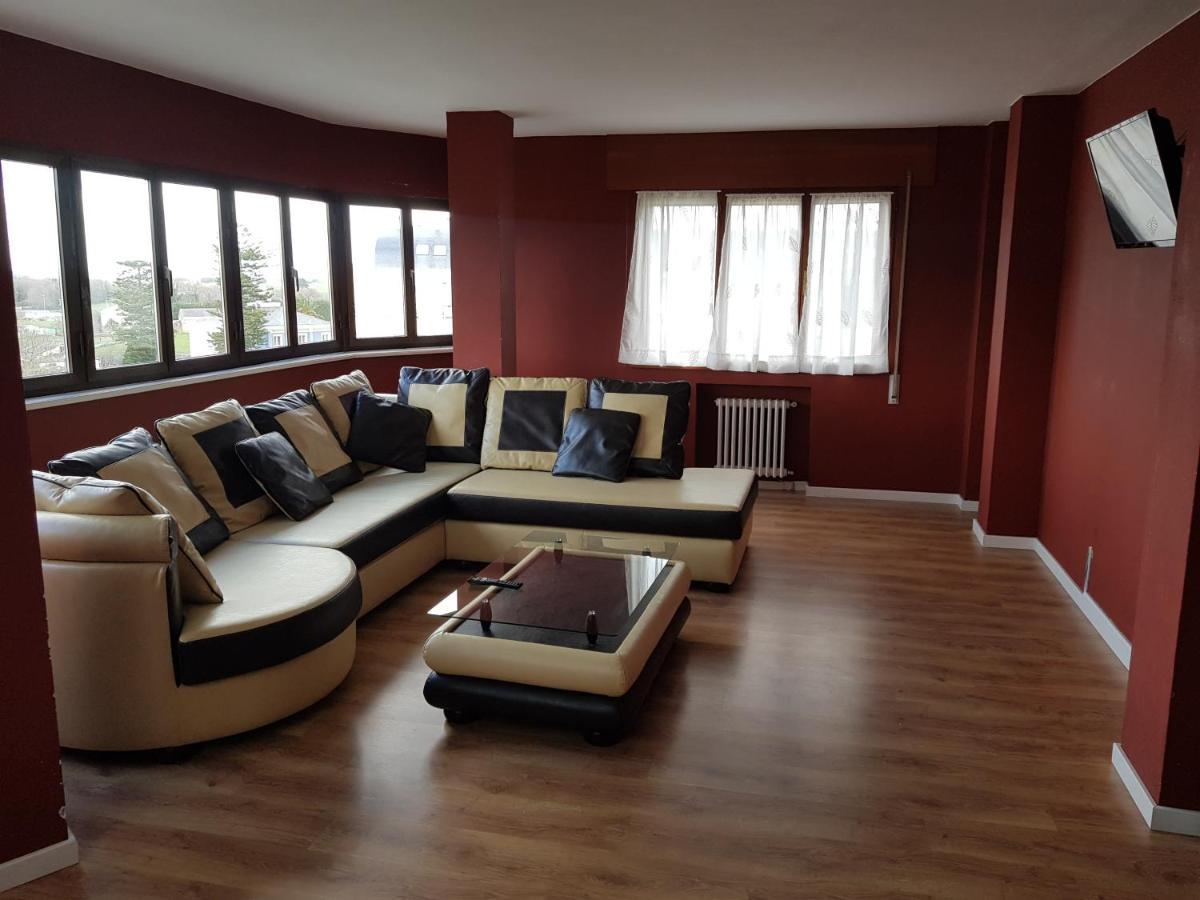 Apartamentos Halcon Ribadeo Luaran gambar